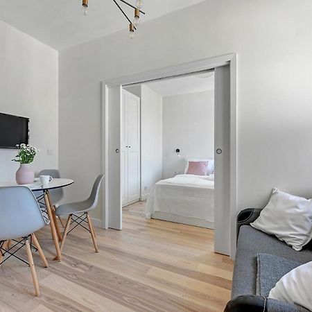Grand Apartments - Orion Apartment Nearby Monte Cassino Street Сопот Экстерьер фото