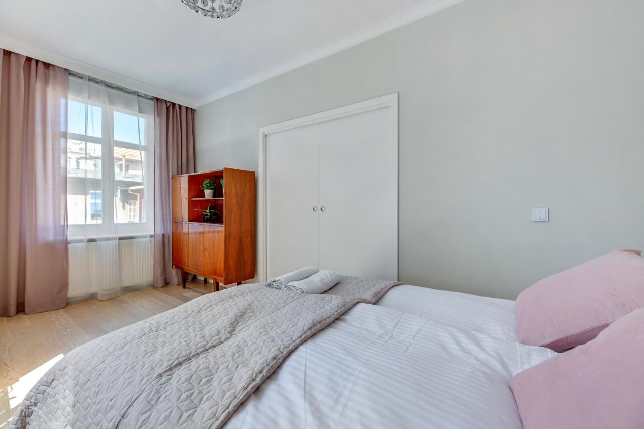 Grand Apartments - Orion Apartment Nearby Monte Cassino Street Сопот Экстерьер фото